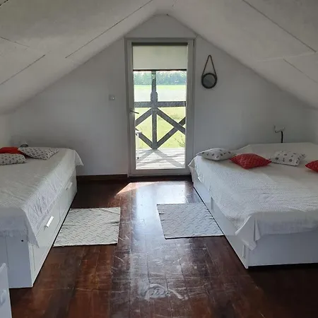 Biale Domki Bedzinko Tylko 1800M Od Morza Sauna Goraca Balia Bedzino Exterior photo
